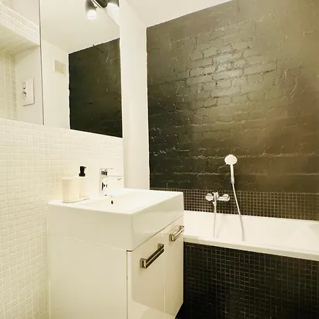 Washington Avenue * 华沙