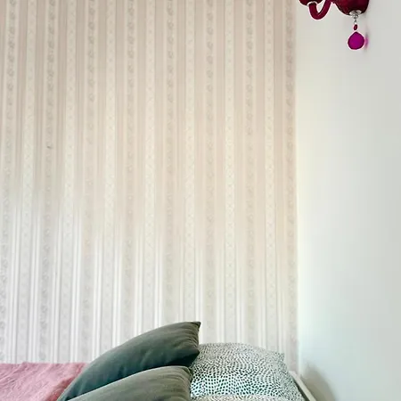 Washington Avenue 公寓 *